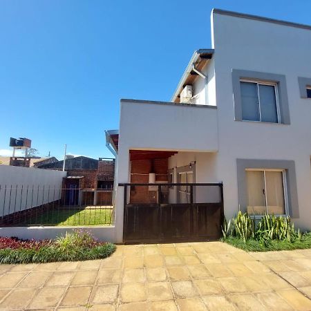 Hermoso Duplex En Barrio Cerrado Posadas Exterior foto