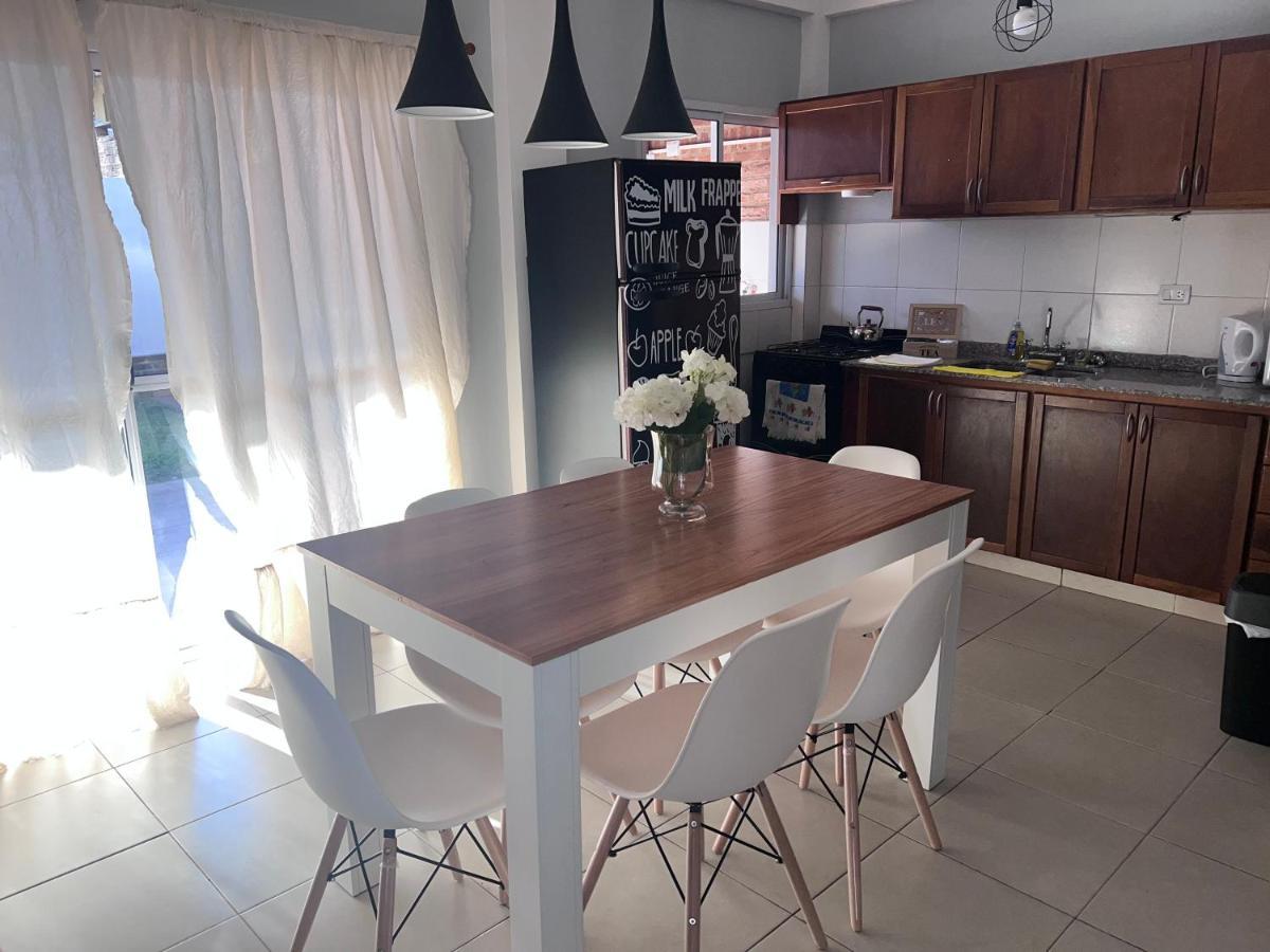 Hermoso Duplex En Barrio Cerrado Posadas Exterior foto